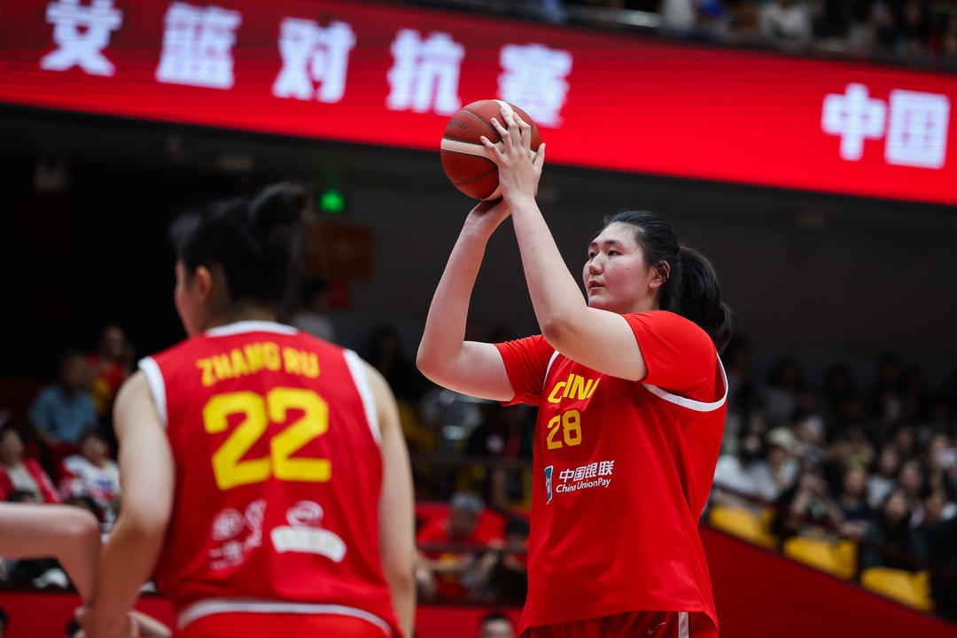 亚洲杯-张子宇11分钟13分中国女篮狂胜印尼51分