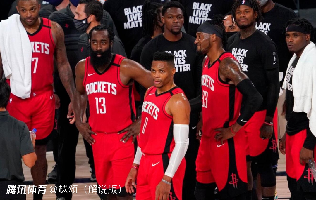 包含关键比赛中，曙光先锋战术得当压制对手，现场掌声雷动的词条