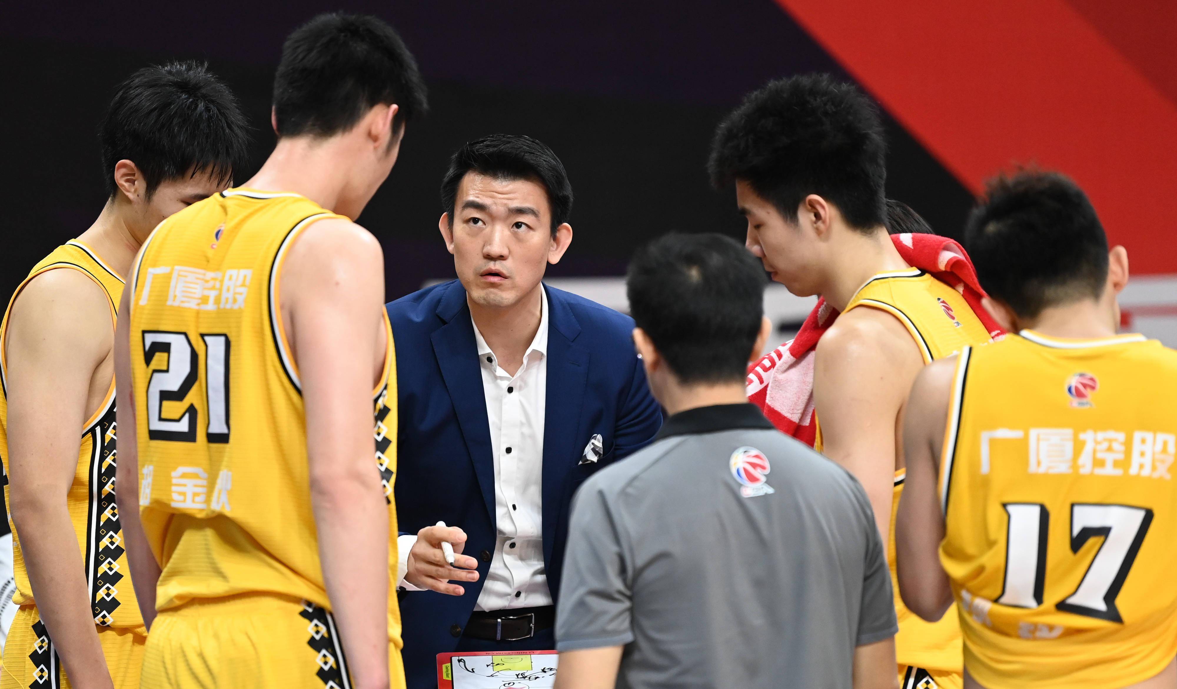CBA优先续约权名单：广厦等16队行使优先续约权广东等4队放弃的简单介绍