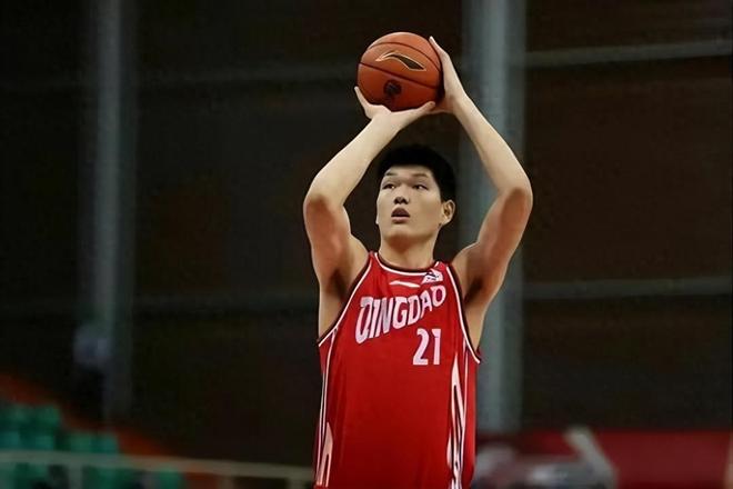 CBA优先续约权名单：广厦等16队行使优先续约权广东等4队放弃的简单介绍